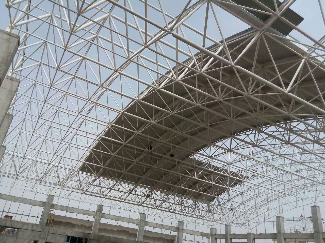 舒兰青岛一汽网架